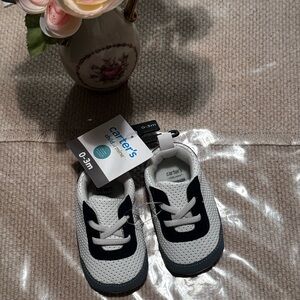 Carter's Baby Walker Shoes sz 0-3m